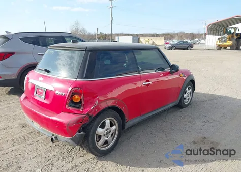 2008 Mini Cooper from USA, damaged, VIN WMWMF33548TT67466